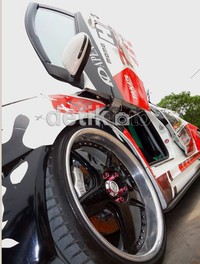 Pintu mobil sudah mengusung pintu ala sport car, membuka ke atas. Syubhan Akib/detikOto.