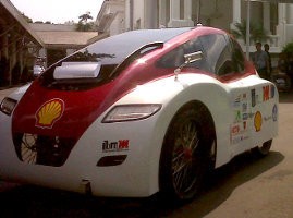 Pertahankan Gelar Juara Mobil Irit Se-Asia, ITS Cetak Hattrick