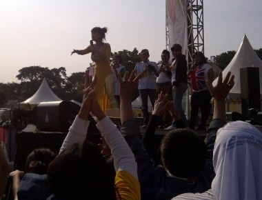  Jupe Panaskan Kampanye Alex-Nono, Ajak Coblos-coblos