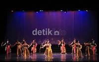 Diakhir cerita Retno Dumilah menikah dengan Panembahan Senopati yang menyatukan wilayah Madiun dengan Mataram.