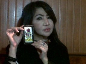 Ketika Cleopatra Meramal Pilgub DKI