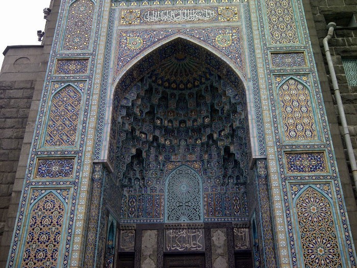 Jejak Soekarno di Masjid Biru