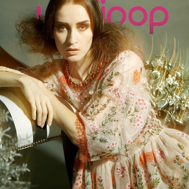 Dress: Biyan, Photographer: Nurulita, Stylist: Ferdy Thaeras, Assistant Stylist: Alissa Safiera, Make-up & Hair-do: Bubah Alfian & Team, Dekorasi: Nefi Decor (08158227111), Model: Sylwia @Posh.