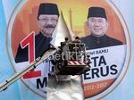 Membandel, Baliho Foke-Nara Diturunkan Paksa Membandel, Baliho Foke-Nara Diturunkan Paksa