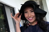 Senyuman Ayu yang semakin hari semakin bahagia. Gusmun/detikHot.