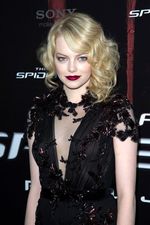 Si Cantik nan Seksi Emma Stone