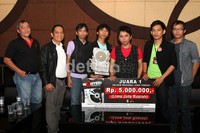 Band Karnaluna pun akhirnya keluar sebagai juara setelah bertarung melawan delapan finalis lainnya. Herianto Batubara/detikHot.