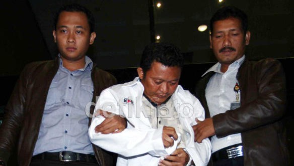 KPK Didesak Dalami Peran Hartati di Kasus Buol