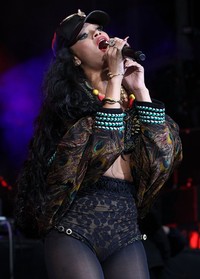 We Found Love lagu wajib yang dibawakan Rihanna di Barclaycard Wireless Festival pada Minggu (8/7/2012). Danny Martindale/Getty Images.