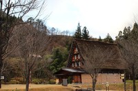Rumah di desa ini seperti zaman samurai dengan rangka kayu dan atap jerami (Dadan/detikTravel)