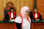 Afriyani Jalani Sidang Perdana Pemakaian Narkoba