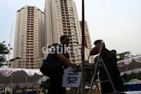 6 Pasangan calon akan bertarung memperebutkan kursi DKI 1 dan 2. 4 Dari partai politik, 2 pasangan dari perorangan. Ramses/detikcom.