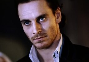 Dari Robot, Michael Fassbender Akan Jadi Mesin Pembunuh