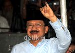 Incumbent Fauzi Bowo Gunakan Hak Suaranya