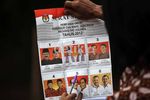 Suara Jokowi-Foke Bersaing Ketat