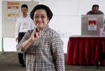 Ditemani Jokowi, Megawati Pilih Gubernur Jakarta
