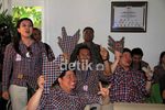 Dielu-elukan Pendukung, Jokowi Tersenyum Santai