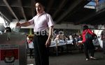 Ramai-ramai Nyoblos di Pasar Tanah Abang