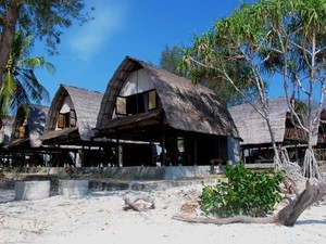 Hanya Aku dan Kamu di Gili Nanggu