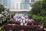 Ribuan Buruh Serbu Istana