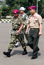 Atraksi Militer Sambut Komandan Marinir Korea