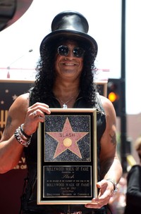 Kini kita dapat melihat nama Slash di Hollywood Walk Of Fame, Hollywood, California. Frazer Harrison/Getty Images.