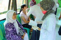 Layanan pemeriksaan dan perawatan kesehatan gigi dan mulut ini bertujuan untuk mendidik, mencegah sekaligus mengobati penyakit mulut dan gigi pada masyarakat yang tidak memiliki akses ke dokter atau fasilitas kesehatan lainnya karena keterbatasan ekonomi. (dok Chevrolet).