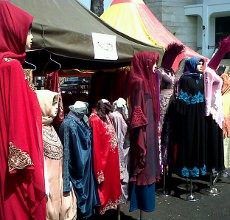Gubernur Resmikan Pameran Bordir Jawa Barat