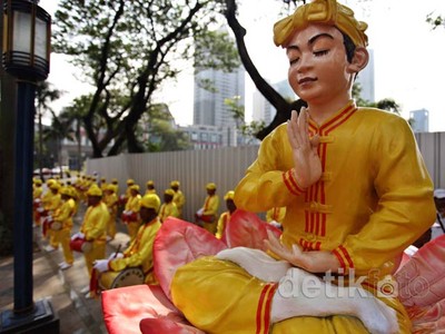 Praktisi Falun Gong Demo Kedubes China