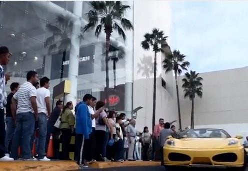 Taksi Ferrari & Porsche di 3 Negara