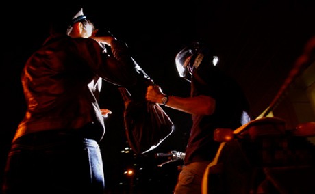 Duh! Nenek di Malaysia Dirampok Antingnya Hingga Telinga Sobek