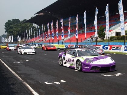 Balapan Mobil Super Masuki Tahun Pertama