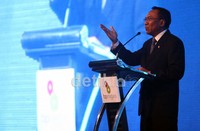 Menteri Energi dan Sumber Daya Mineral (ESDM) Jero Wacik memberikan sambutan dalam acara memperingati HUT ke 10 tahun BPMIGAS
