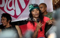 Kaka memberikan penjelasan seputar album teranyarnya yang bertajuk I Slank U.