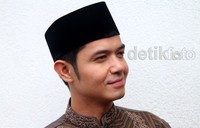 Dude saat ditemui di acara dahSyat, Kebon Jeruk, Jakarta Barat, Senin (16/7/2012). Gus Mun/detikHOT.