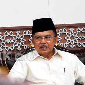 Akbar Tandjung: Jangan Pecat JK Kalau Nyapres Lewat Partai Lain