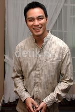 Casual di Bulan Ramadan ala Baim Wong