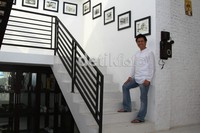 Pokoknya di sini tempat makan enak, lihat barang-barang jadul dan menambah pengetahuan serta nostalgia masa lalu, tambahnya. Herianto Batubara/detikHOT.