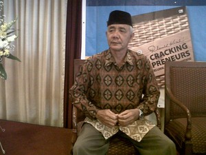 Tukang Becak Tak Lulus SD Ini Jadi Juragan Garam Beromzet Ratusan Juta