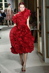 Giambattista Valli, Fall/Winter Couture 2012. New York Fashion Week 2012. [Foto: Julien M. Hekimian/Getty Images]
