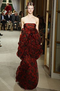 Giambattista Valli, Fall/Winter Couture 2012. New York Fashion Week 2012. [Foto: Julien M. Hekimian/Getty Images]