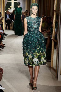 Giambattista Valli, Fall/Winter Couture 2012. New York Fashion Week 2012. [Foto: Julien M. Hekimian/Getty Images]