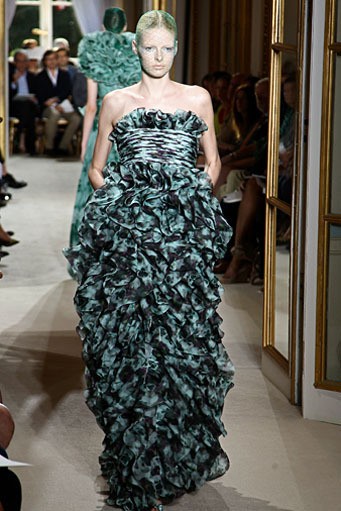 Giambattista Valli, Fall/Winter Couture 2012. New York Fashion Week 2012. [Foto: Julien M. Hekimian/Getty Images]