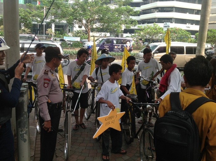 Pelajar Sawer Gedung KPK, Busyro: Semoga DPR Mencabut Tanda Bintang