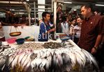Gita Wirjawan Pantau Harga Sembako