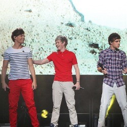 One Direction Ingin Gaet Lebih Banyak Fans Pria