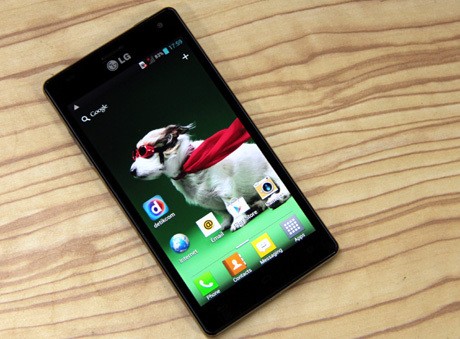 LG Optimus 4X: Melesat dengan 4 Otak