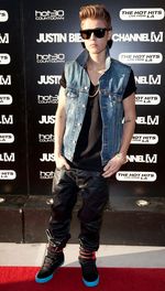 Justin Bieber Bergaya Bad Boy