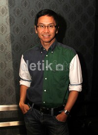 Addie Ms saat jumpa pers Tembang Harmoni di Tee Box, Jakarta Selatan, Rabu (18/7/2012). Gusmun/detikHot.