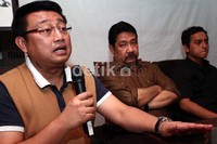 Koalisi Masyarakat Sipil mendesak pemerintah terutama kementerian pertahanan dan mabes TNI untuk meninjau ulang dan membatalkan rencana pengadaan Pengadaan 100 MBT Leopard.